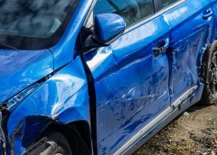 What are Pros and Cons of Car Dent Repair? - Post Thumbnail
